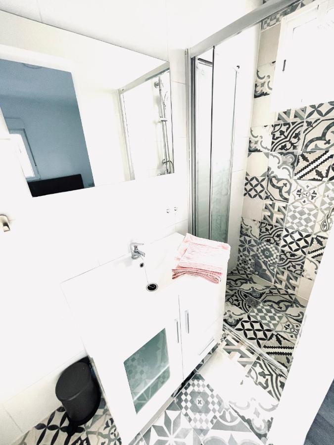 Super Exclusive Bungalow เบนัลมาเดนา ภายนอก รูปภาพ