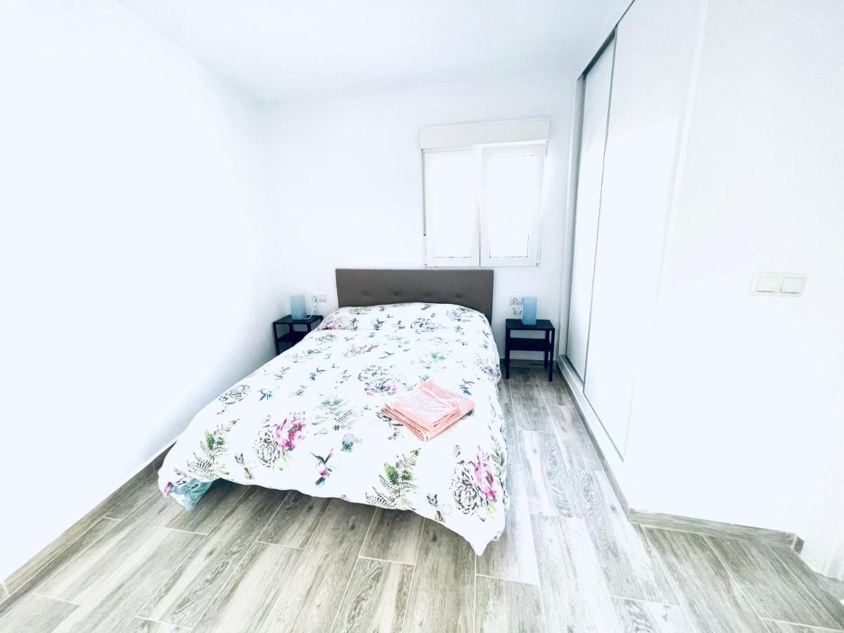 Super Exclusive Bungalow เบนัลมาเดนา ภายนอก รูปภาพ
